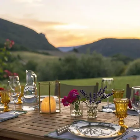 Rustic Caminata With Panorama View Villa